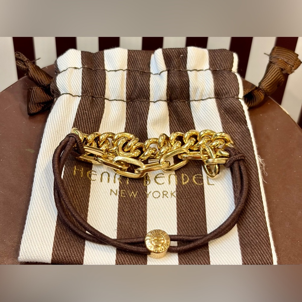 NWOT HENRI BENDEL Stretch Bracelet and/or Ponytail Gold-Toned Spellout Accessory - Picture 8 of 11